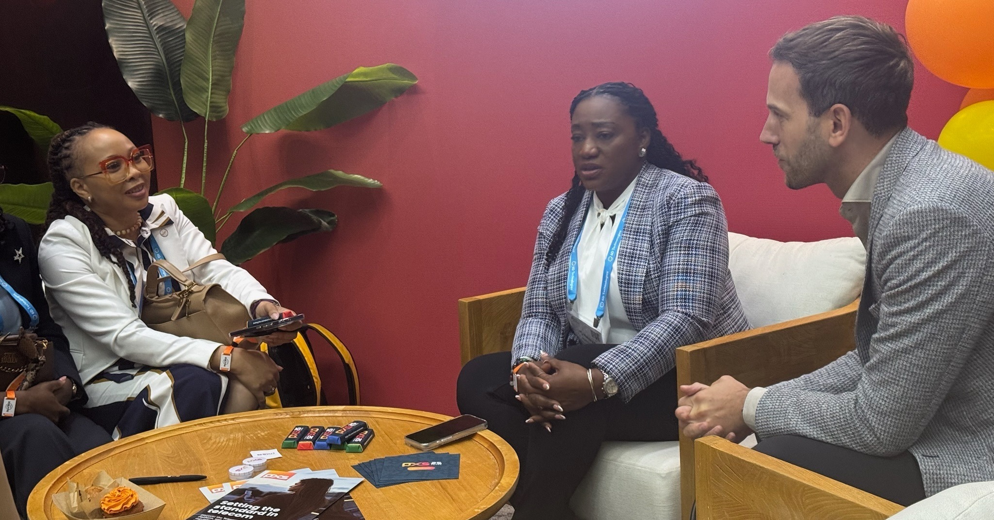 Marc Kruijs (CCO at PXS) talking with the country managers of Liberty Caribbean
